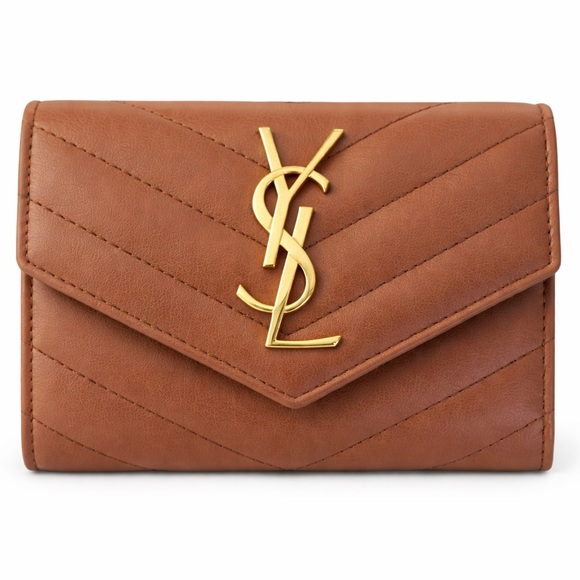 Yves Saint Laurent Barley Pink Quilted Leather Wallet - Picture 2 of 4